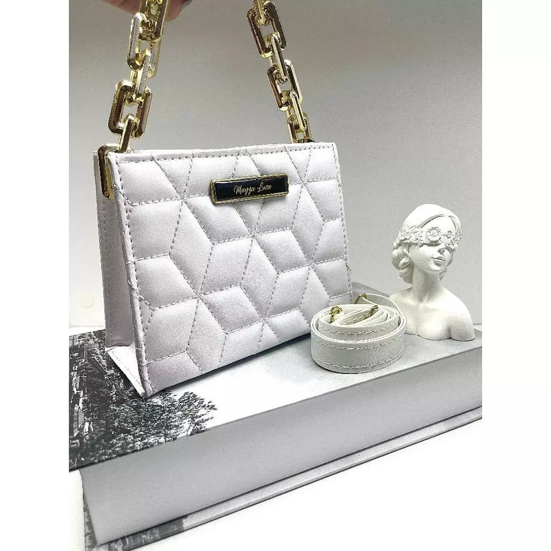 Bolsa Feminina Balada Vancouver Luxo - Design exclusivo que proporciona charme em qualquer ocasião